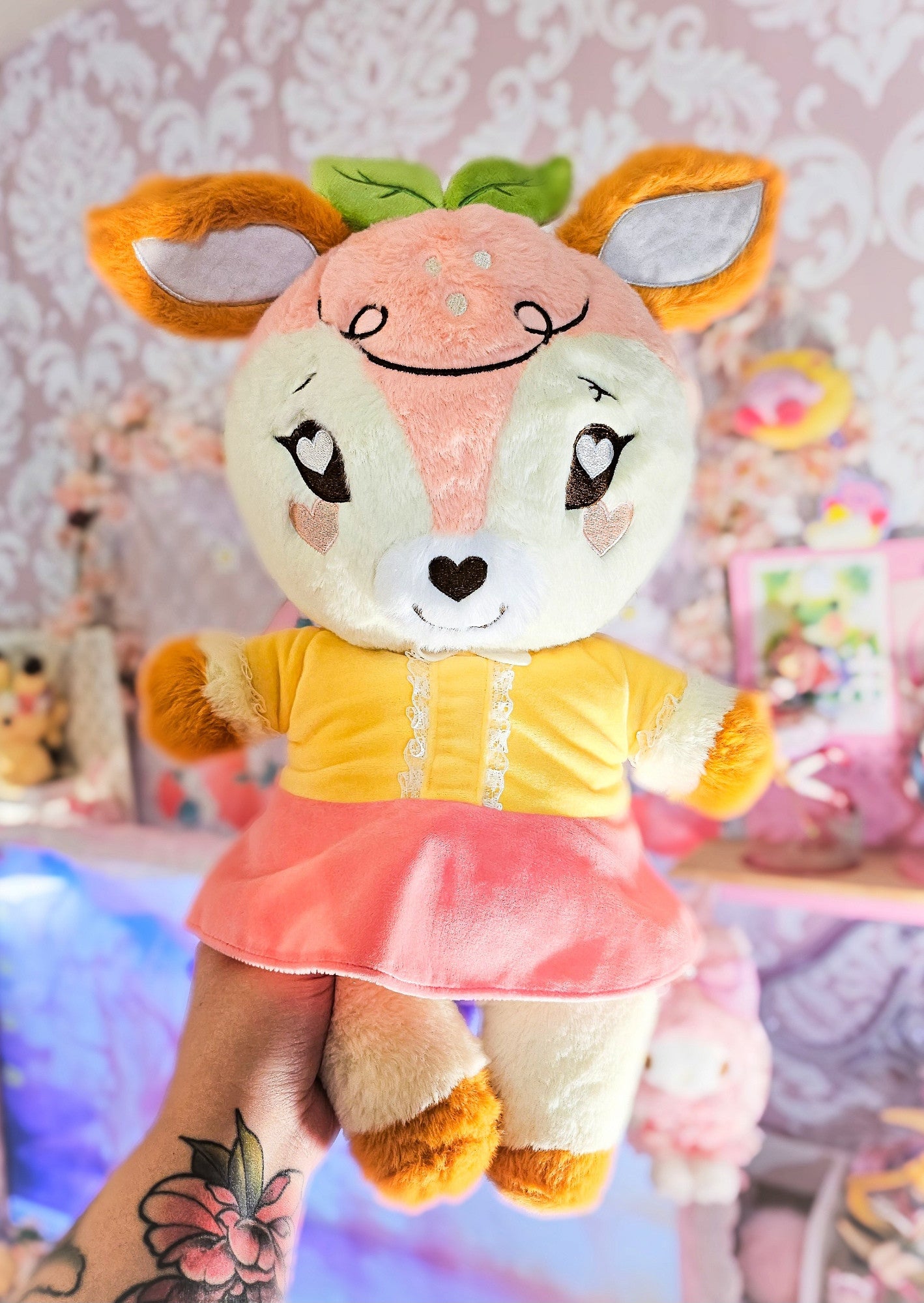 (PREORDER) Taohua the Peach Deer Soft n' Sweet Plushie