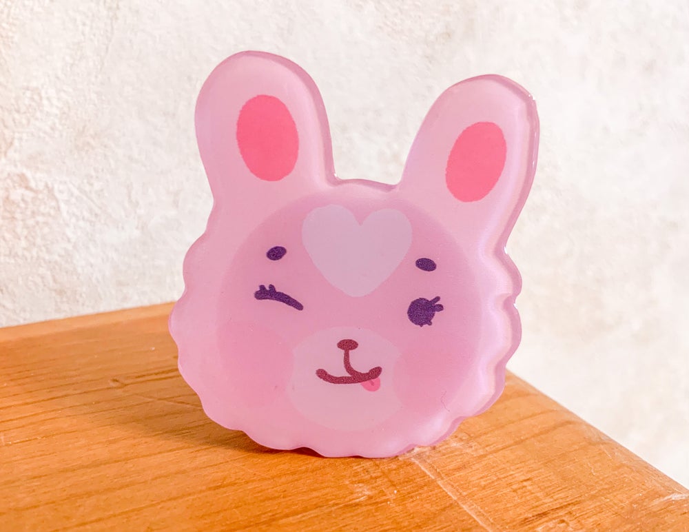 Strawbunny Phone Grip